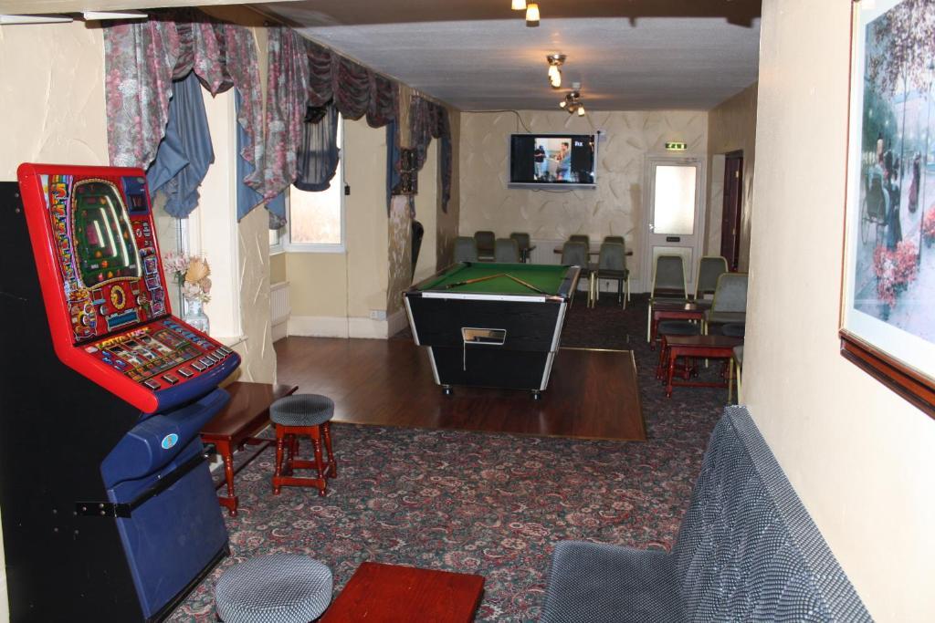 Alviston Hotel - Blackpool — Photos 2